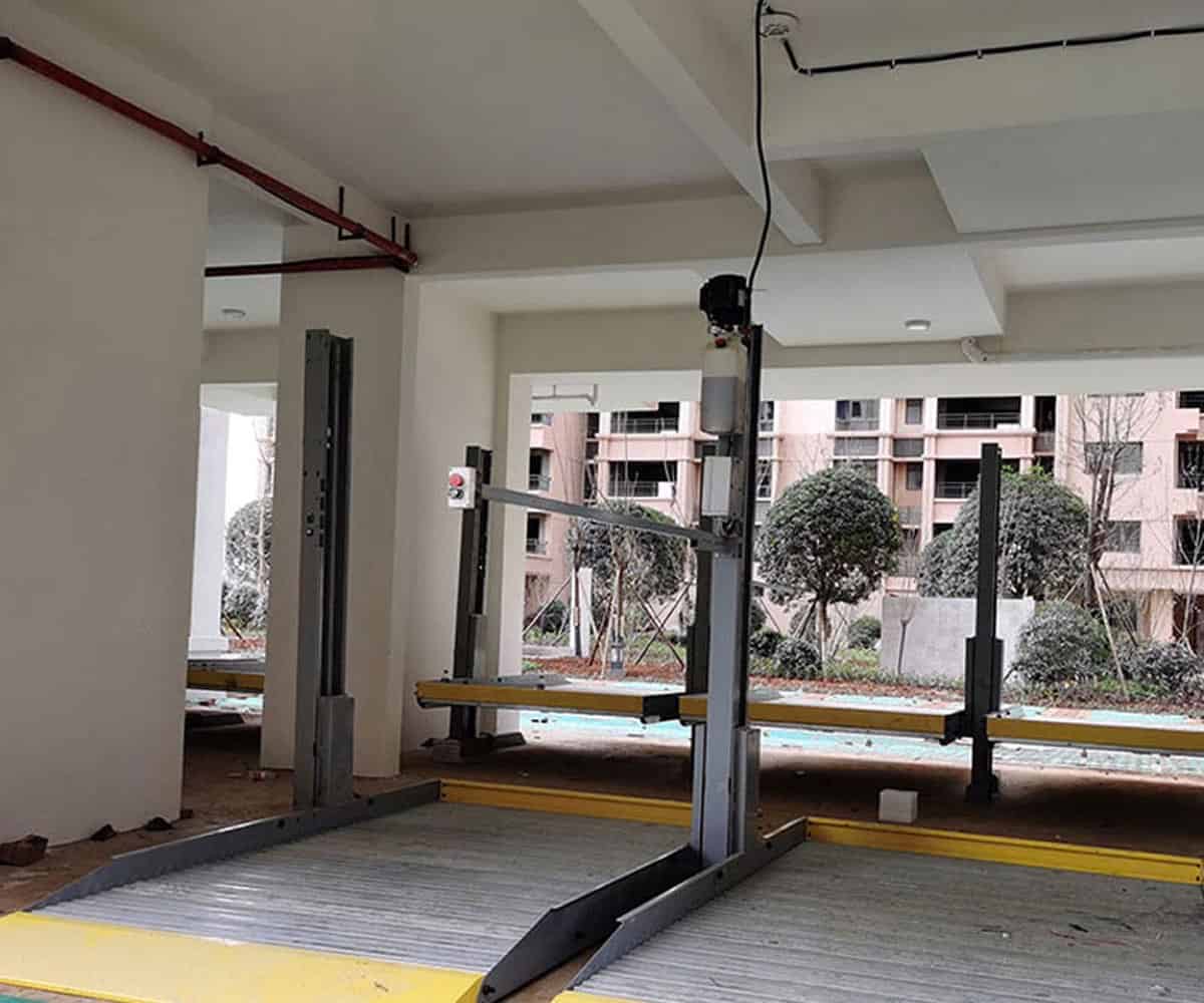 三層升降橫移機械式停車位短租
